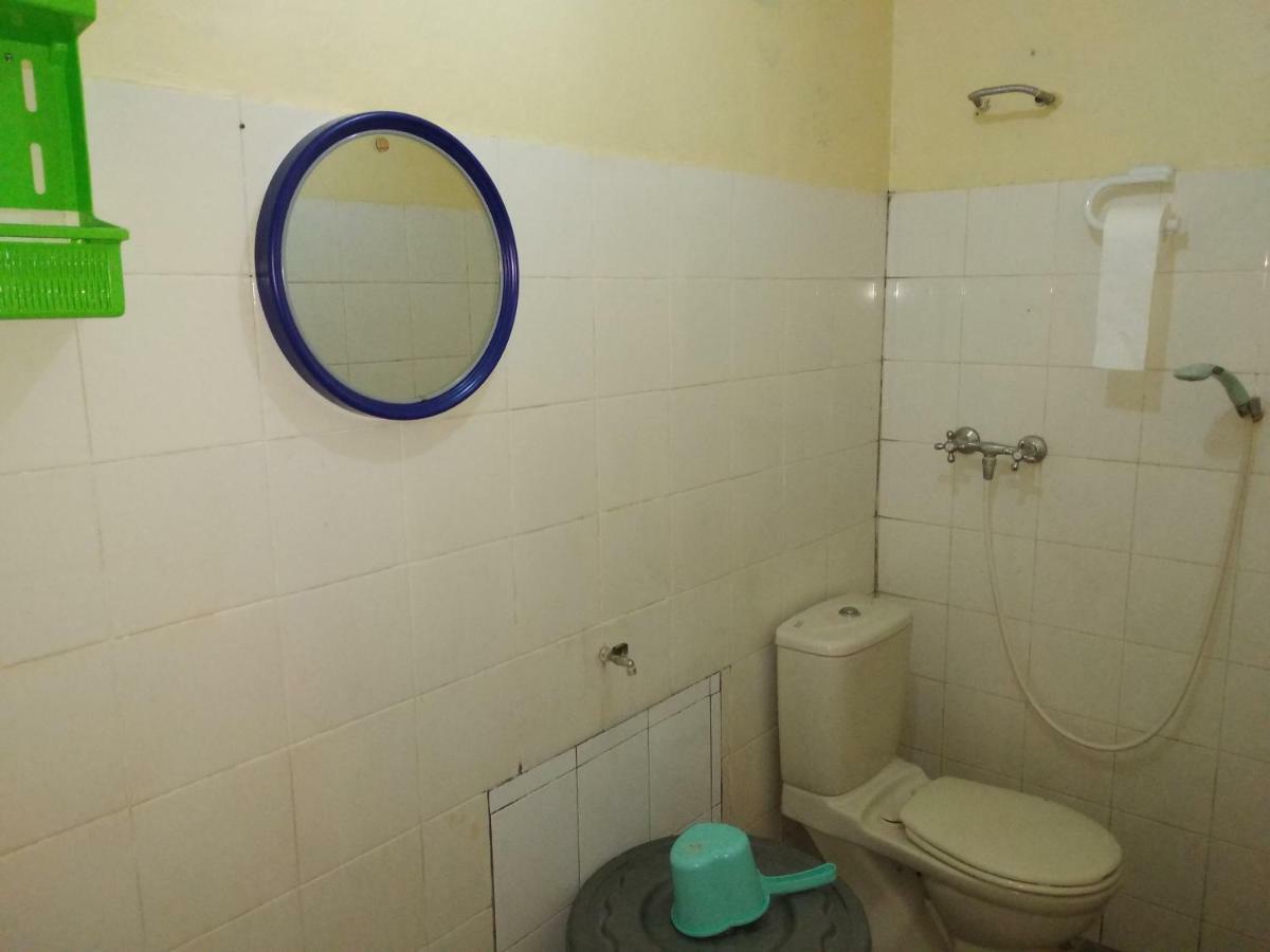 Szabrian Hostel Denpasar Exteriör bild